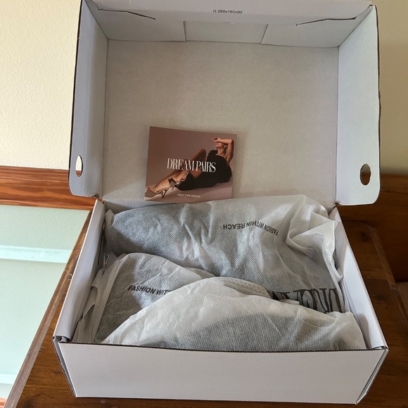 Mary Jane pumps (Dream Paris) - Picture 3 of 7